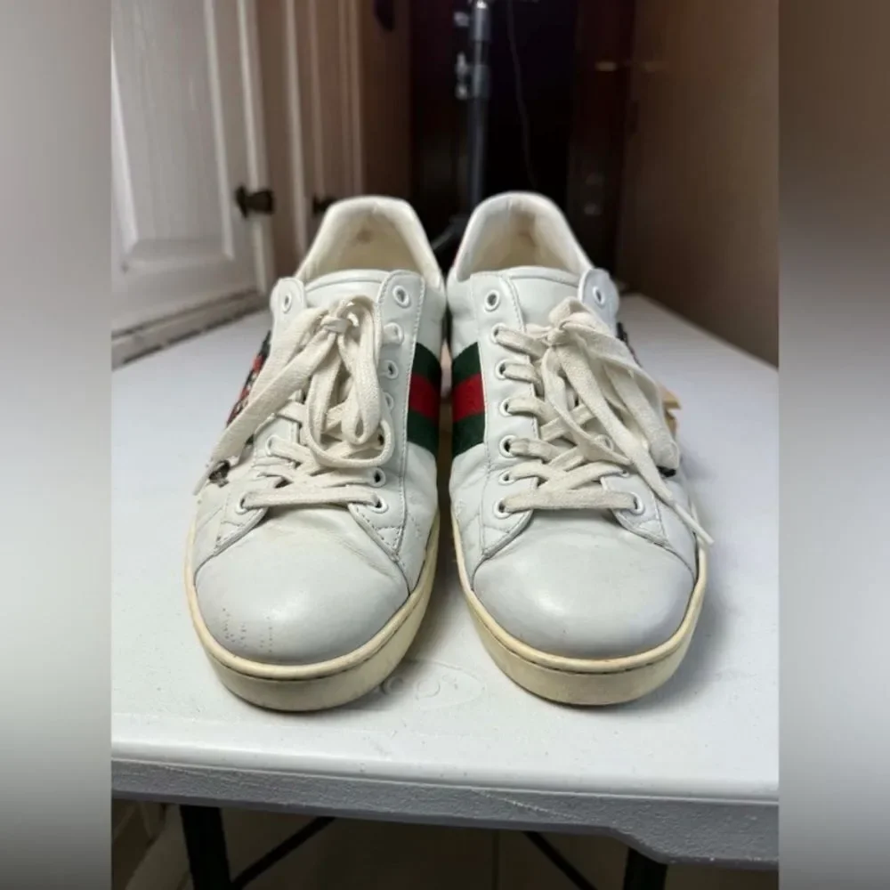 Mens Gucci Ace Embroidered Low Top Sneaker White Leather Snake Size 8 Used